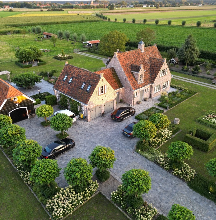 luxurycountryhome001.jpg