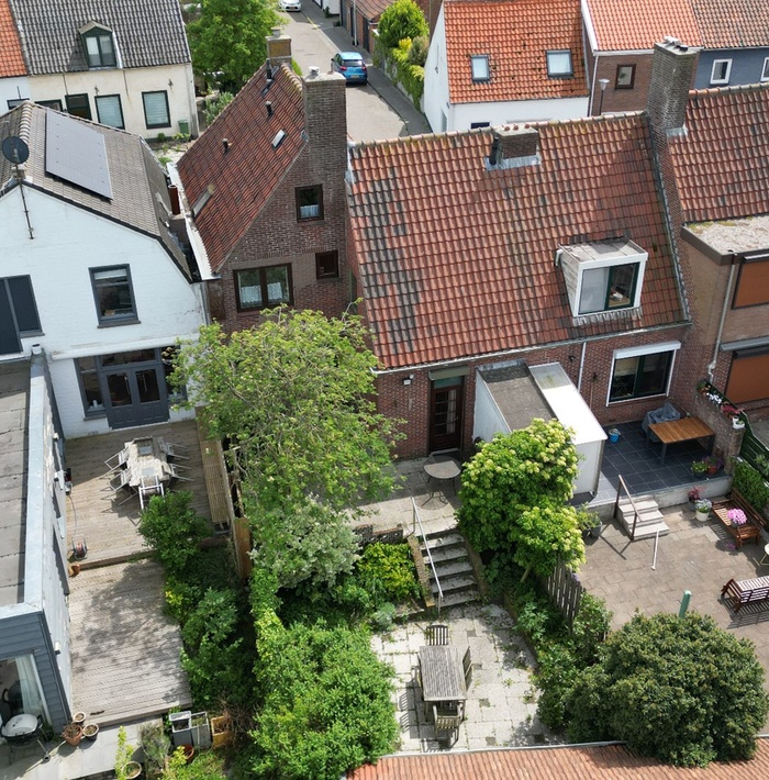 bescheidengevelmetlegioruimteenmogelijkheden019.jpg