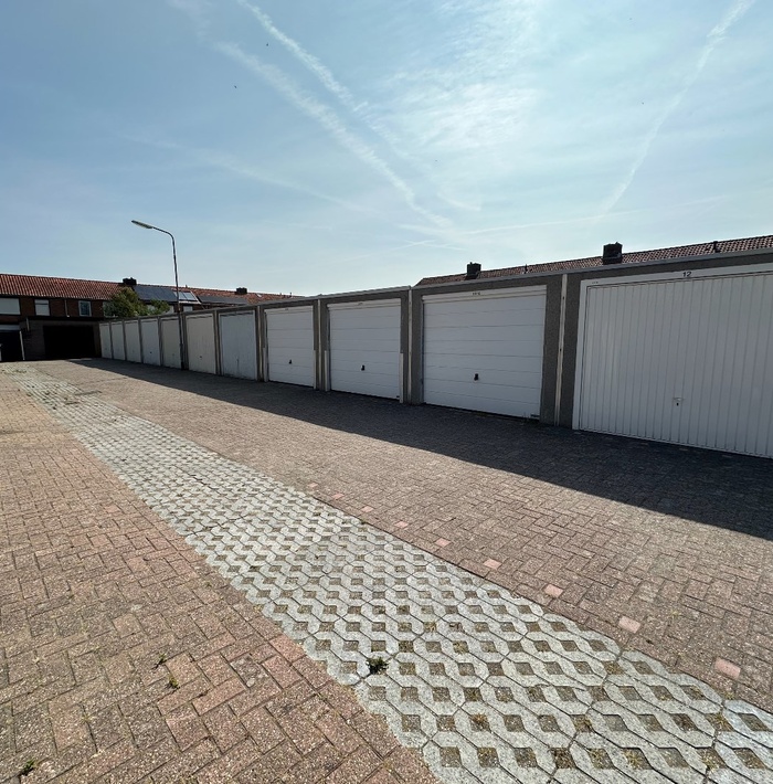 garageboxnabijcentrumsluis003.jpg