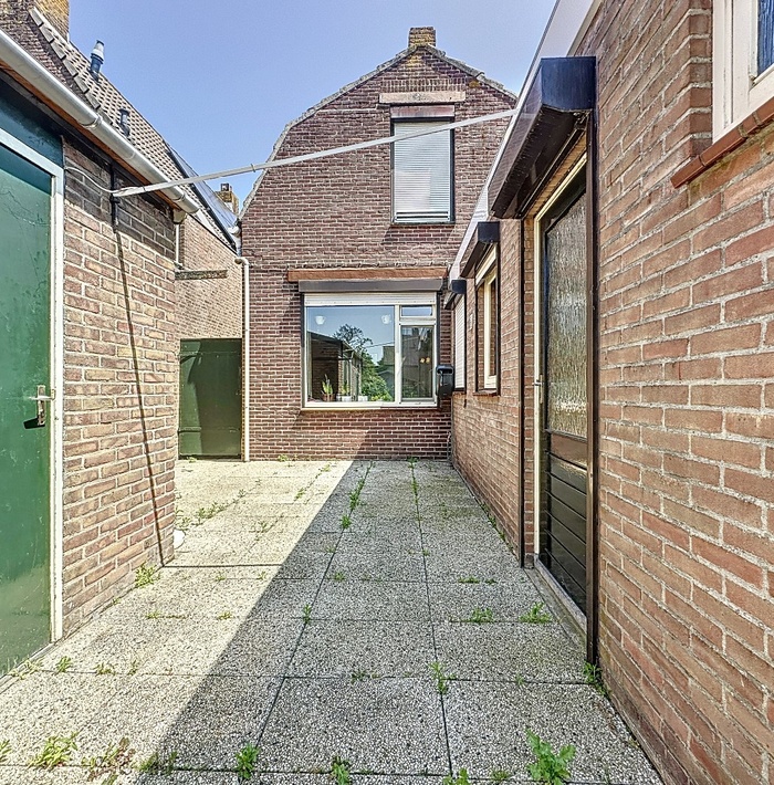 karaktervollewoningmetzonnigetuin012.jpg