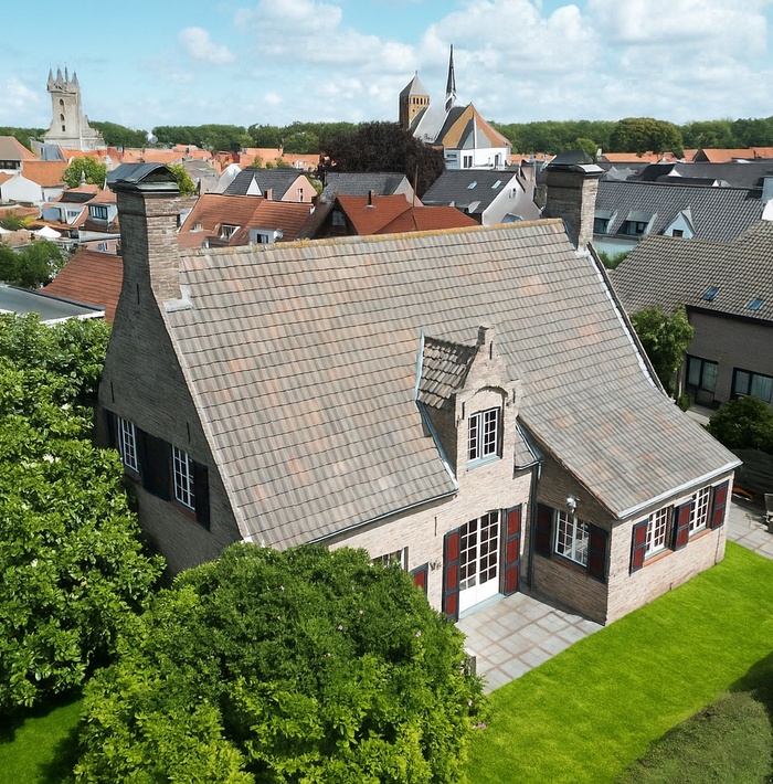 sluissevillaaanhetwateronderarchitectuurgebouwdwonenaandedamsevaart003.jpg