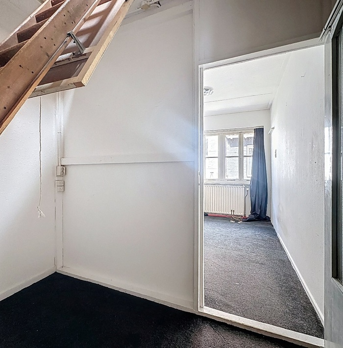 tehuurwinkelpandmetbovenwoning017.jpg