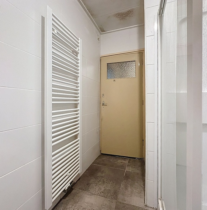 tehuurwinkelpandmetbovenwoning020.jpg