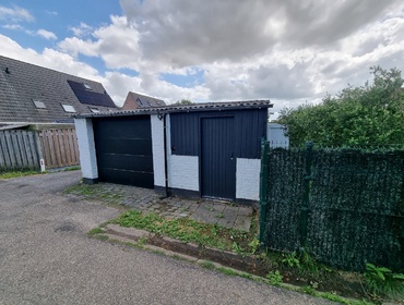 Ruime hoekwoning nabij centrum Ruime hoekwoning nabij centrum