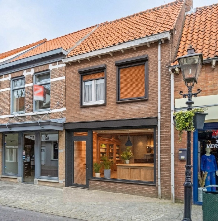 handelsruimteenwoningoptoplocatie001.jpg