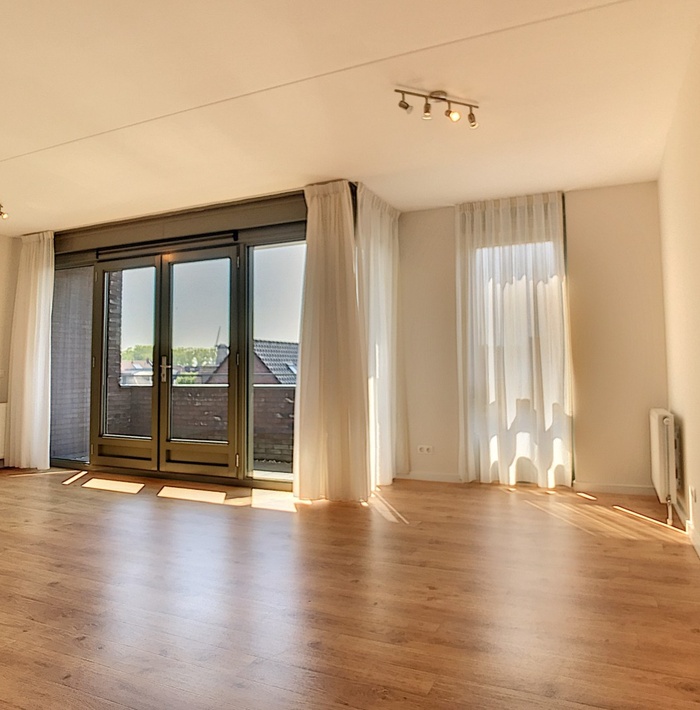 ruimappartementinhetcentrum002.jpg
