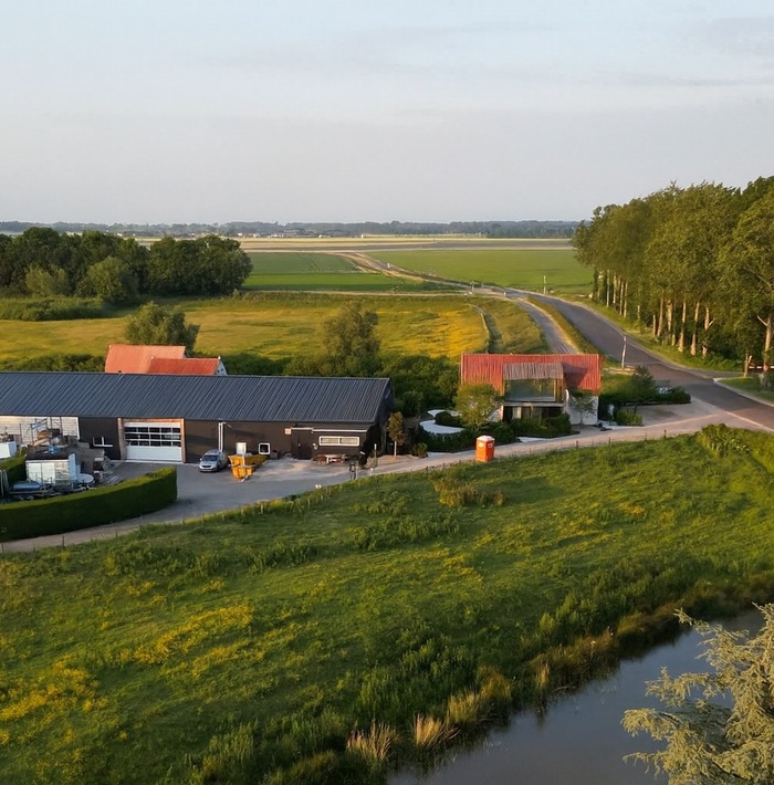 ruimehangarinretranchementbiedttallozemogelijkhedenvoorindustrieelgebruik002.jpg ruimehangarinretranchementbiedttallozemogelijkhedenvoorindustrieelgebruik002.jpg