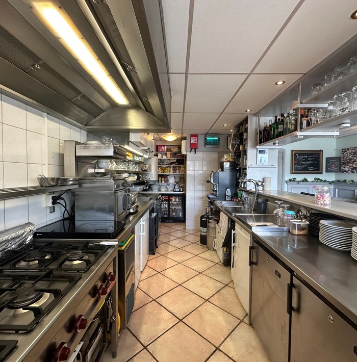 petitrestaurantgelegennaastdejachthavenvancadzand-bad010.jpg petitrestaurantgelegennaastdejachthavenvancadzand-bad010.jpg