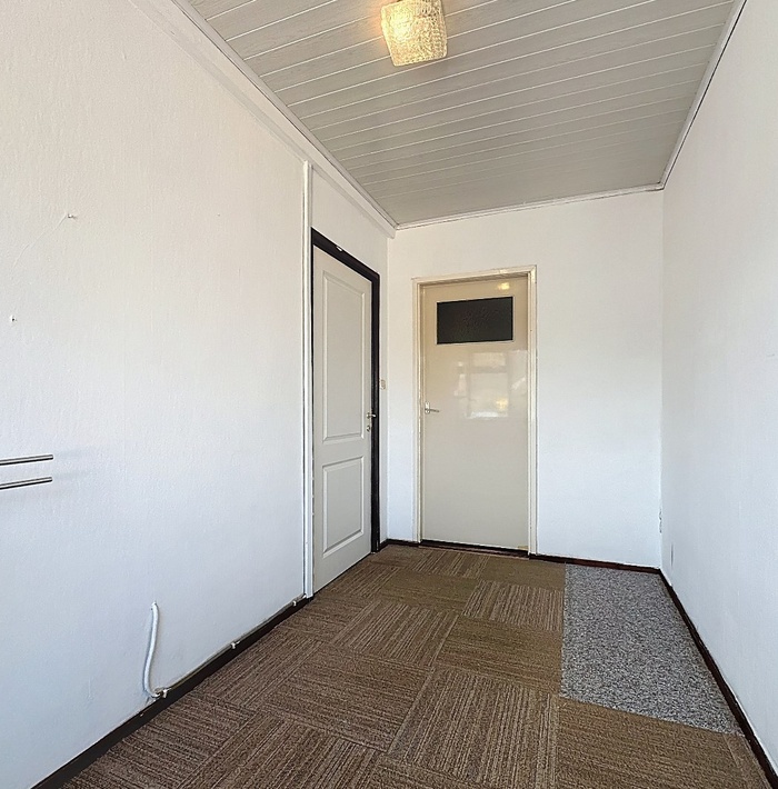 recentemansardemetgarage012.jpg recentemansardemetgarage012.jpg