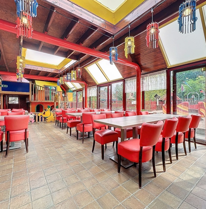 hetfamilieparadijsaandevaleiskreek005.jpg hetfamilieparadijsaandevaleiskreek005.jpg