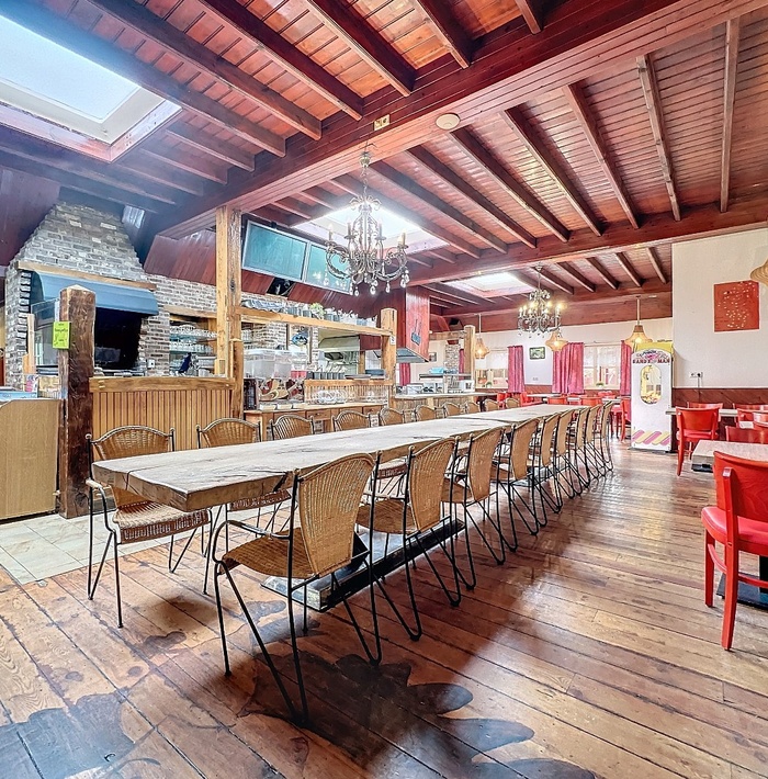 hetfamilieparadijsaandevaleiskreek008.jpg hetfamilieparadijsaandevaleiskreek008.jpg