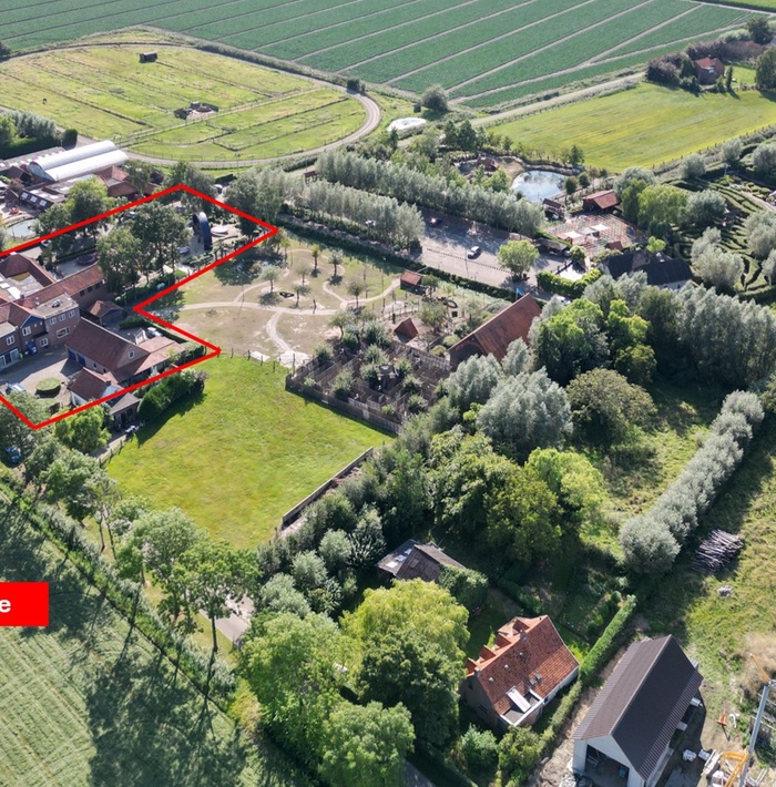 hetfamilieparadijsaandevaleiskreek015.jpg hetfamilieparadijsaandevaleiskreek015.jpg