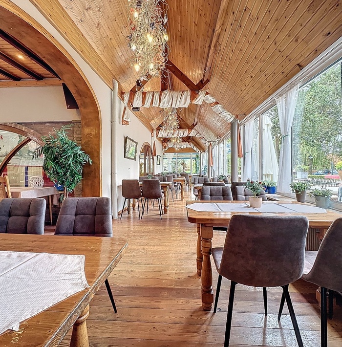 hetfamilieparadijsaandevaleiskreek024.jpg hetfamilieparadijsaandevaleiskreek024.jpg