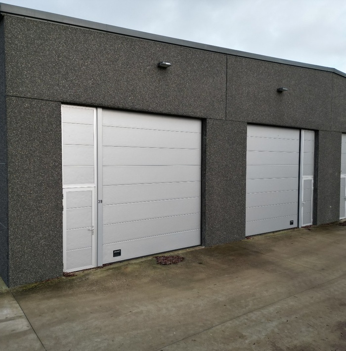 praktischebedrijfsloodsmetdubbelepoorttehuur002.jpg praktischebedrijfsloodsmetdubbelepoorttehuur002.jpg