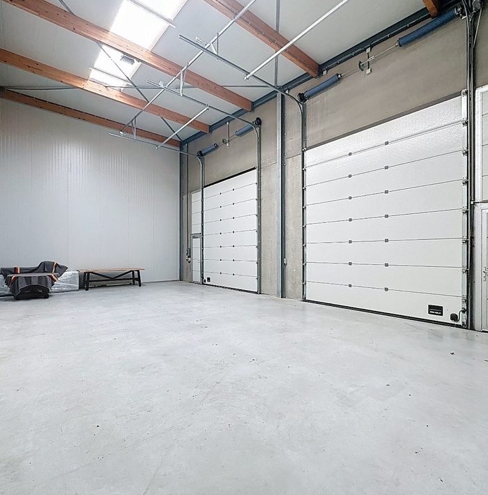 praktischebedrijfsloodsmetdubbelepoorttehuur007.jpg praktischebedrijfsloodsmetdubbelepoorttehuur007.jpg