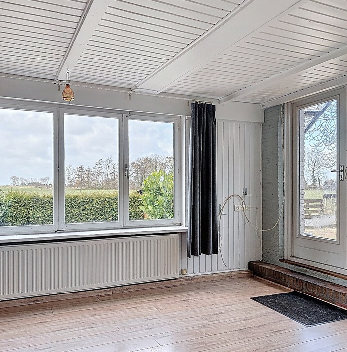 charmantedijkwoninginhethartvandezeeuwsepoldersslikkenburg007.jpg