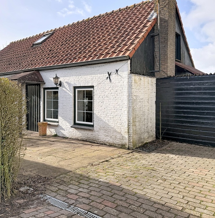 charmantedijkwoninginhethartvandezeeuwsepoldersslikkenburg040.jpg