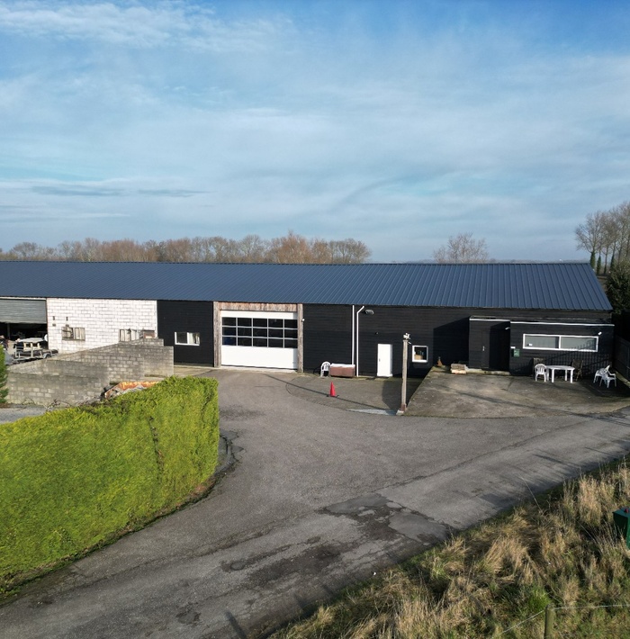 ruimbedrijfsgebouwmettallozemogelijkhedenvoorindustrieelgebruik001.jpg ruimbedrijfsgebouwmettallozemogelijkhedenvoorindustrieelgebruik001.jpg