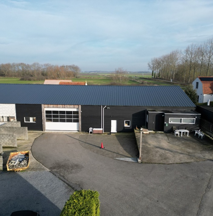 ruimbedrijfsgebouwmettallozemogelijkhedenvoorindustrieelgebruik002.jpg ruimbedrijfsgebouwmettallozemogelijkhedenvoorindustrieelgebruik002.jpg