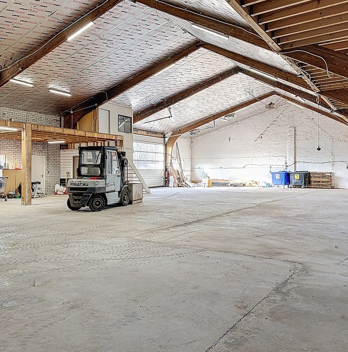 ruimbedrijfsgebouwmettallozemogelijkhedenvoorindustrieelgebruik011.jpg ruimbedrijfsgebouwmettallozemogelijkhedenvoorindustrieelgebruik011.jpg