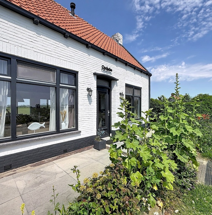 opdycke-charmantedijkwoninginhetzeeuwselandschap003.jpg