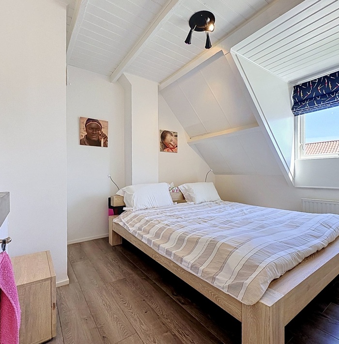 karaktervollehoekwoningmetzonnigetuinnabijhetstrand019.jpg karaktervollehoekwoningmetzonnigetuinnabijhetstrand019.jpg
