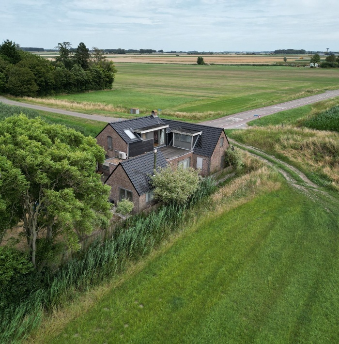 ttolhuisvansintkruis002.jpg