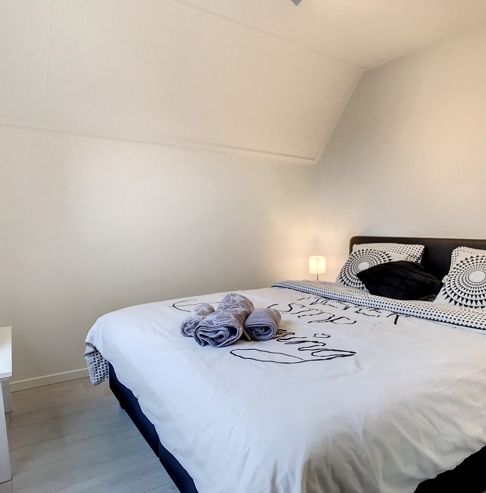 ruimewoningmetdubbelegarageaanderandvanzuidzande012.jpg ruimewoningmetdubbelegarageaanderandvanzuidzande012.jpg